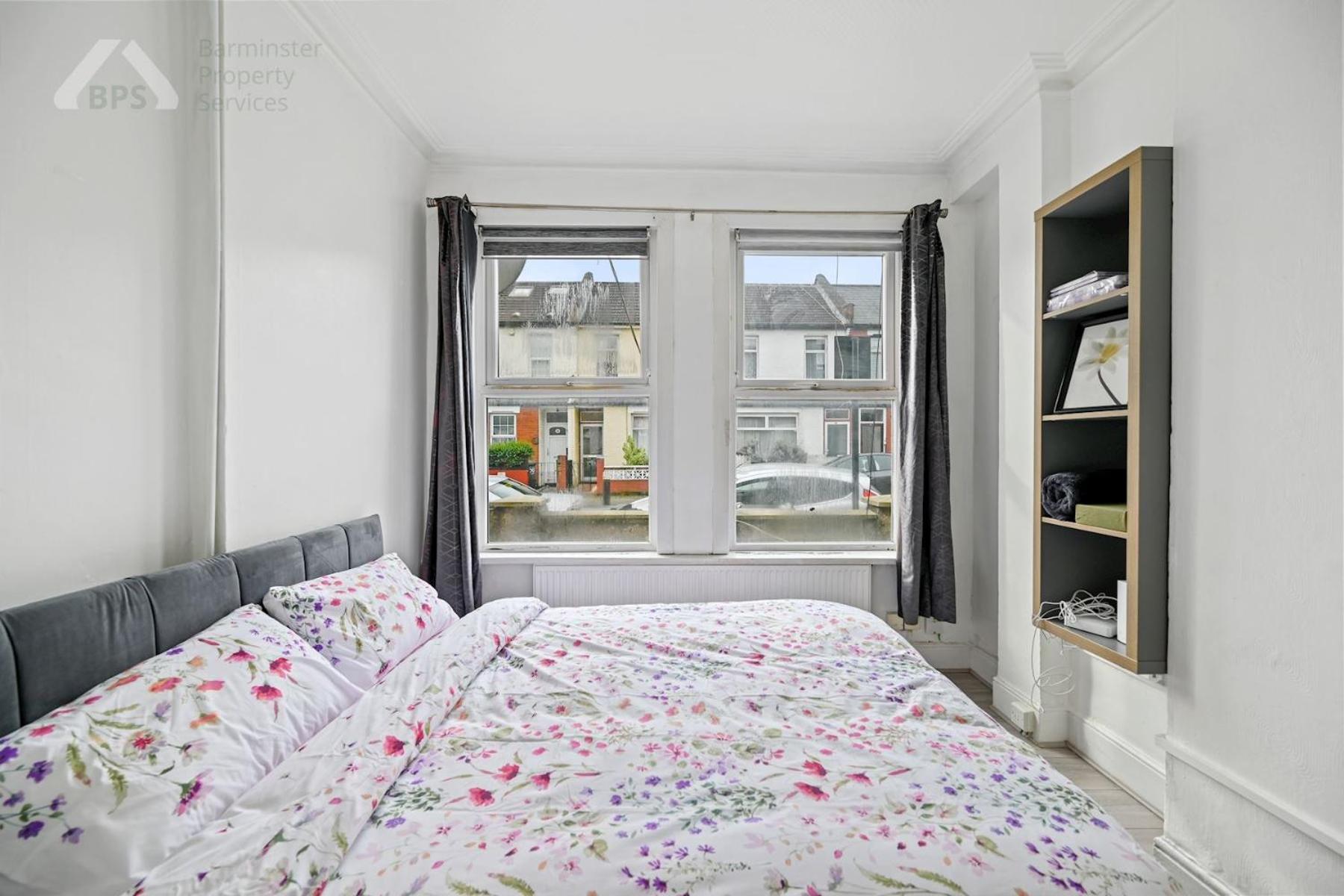 Cosy Tottenham Apartment Sleeps 4 ลอนดอน ภายนอก รูปภาพ
